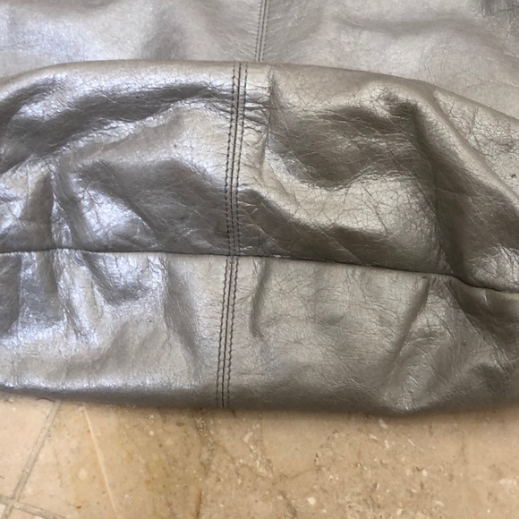 HOBO International metallic silver Gabor Bag - Picture 4 of 6